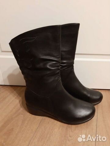 Сапоги осенние новые