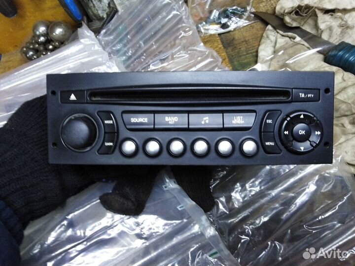 Штатная магнитола Пежо, Ситроен RD4N1M-03