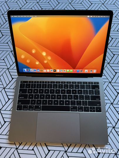 Macbook pro 13 2017 i7 16/512