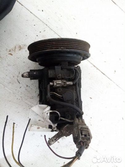 Компрессор кондиционера Toyota Corolla 7 (E100)