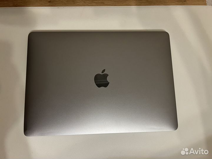 Apple MacBook Pro 13 2017 8 128