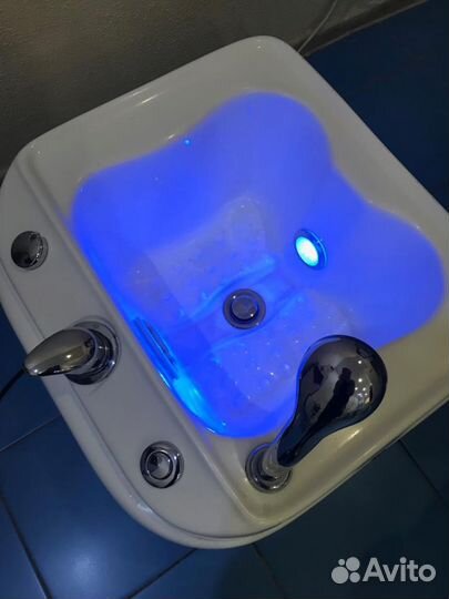 Педикюрная ванночка передвижная