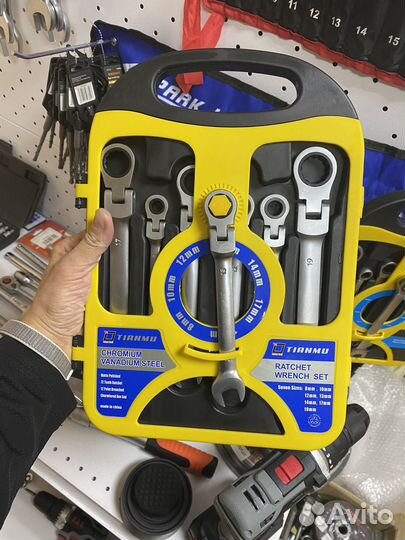 Ключи с трещоткой и шарниром 8-19 мм