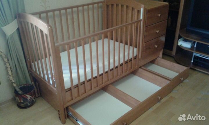 Кровать-трансформер с поперечным маятником Тереза