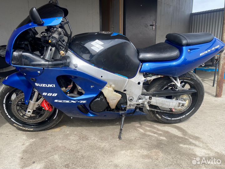 Мотоцикл Suzuki