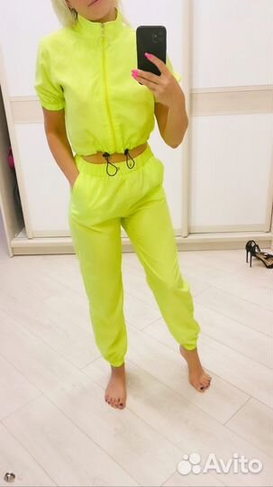 Костюм спортивный