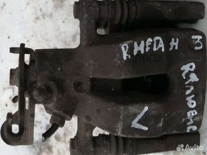 Суппорт Задний левый Рено Меган 3 флюенс