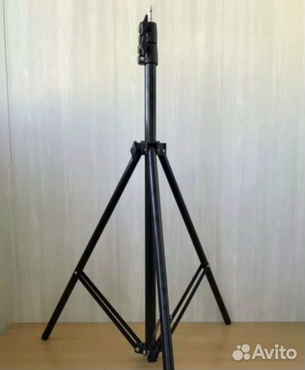 Кольцевая Лампа