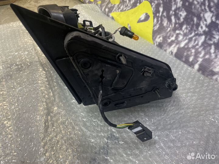 Зеркало левое электрическое VAZ LADA X-Ray Иксрей