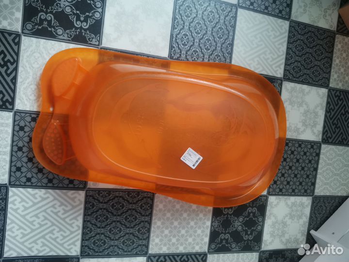 Ванночка для купания с горкой