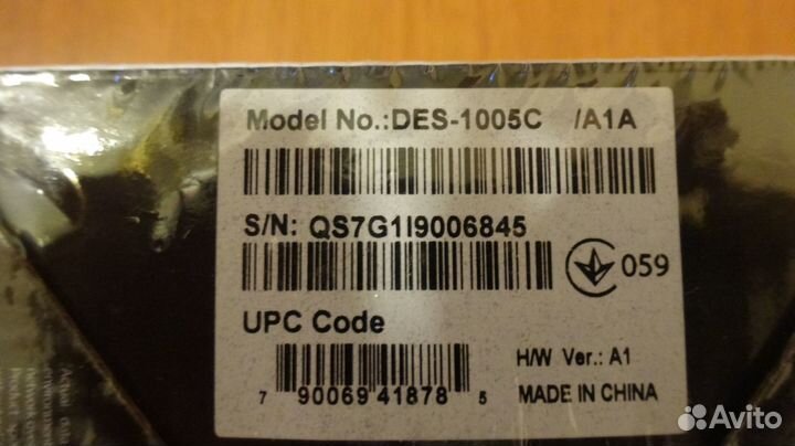 Коммутатор D-Link DES-1005C