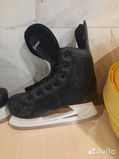 Коньки хоккейные 36 размер