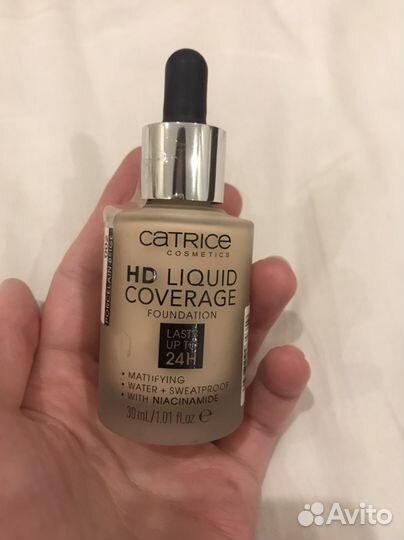 Тональный крем catrice