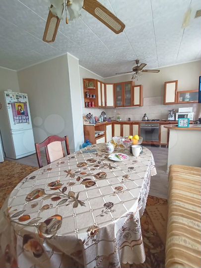 Дом 247 м² на участке 18 сот.