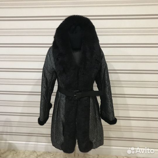 Роскошное утепленное итальянское пальто