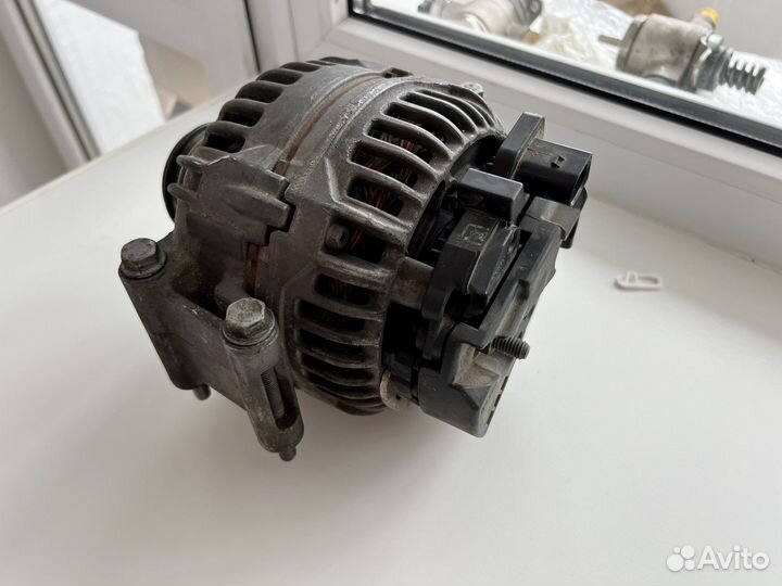 Генератор Audi a4 b8 cdnc