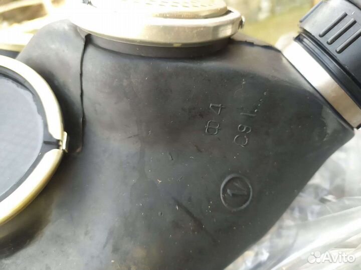 Противогаз