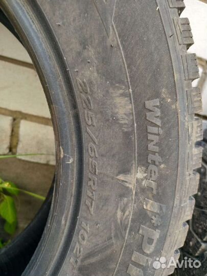 Hankook Winter I'Pike 225/65 R17 102