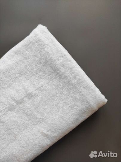 Полотенце на подарок с вышивкой