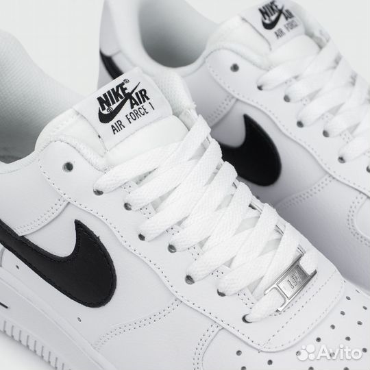 Nike Air Force 1 Low White / Black