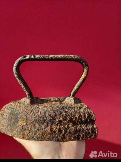 Старинный утюг