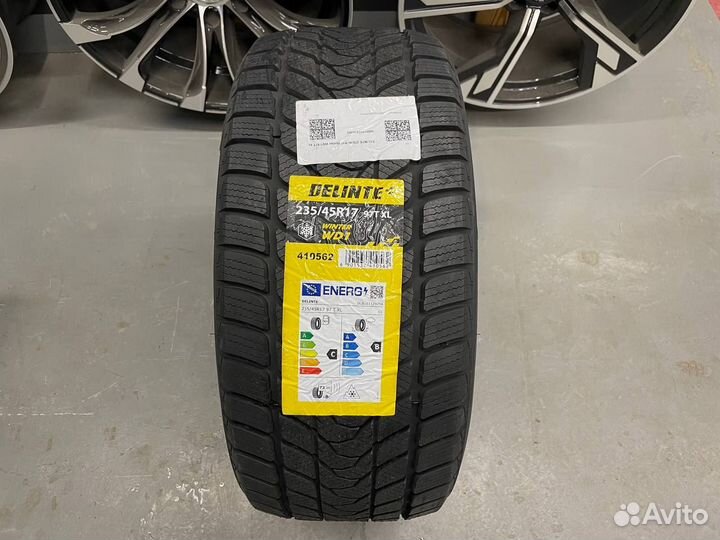 Delinte Winter WD1 235/45 R17 97T