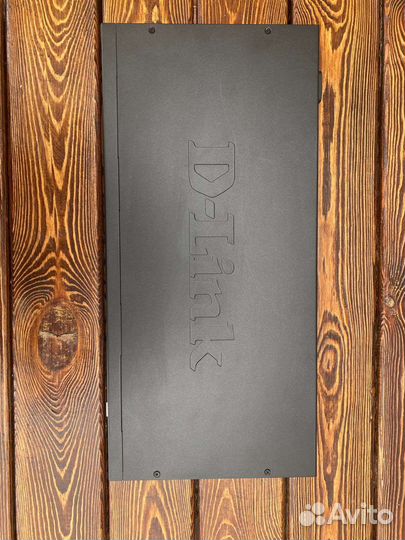 Коммутатор D-link DES-3028