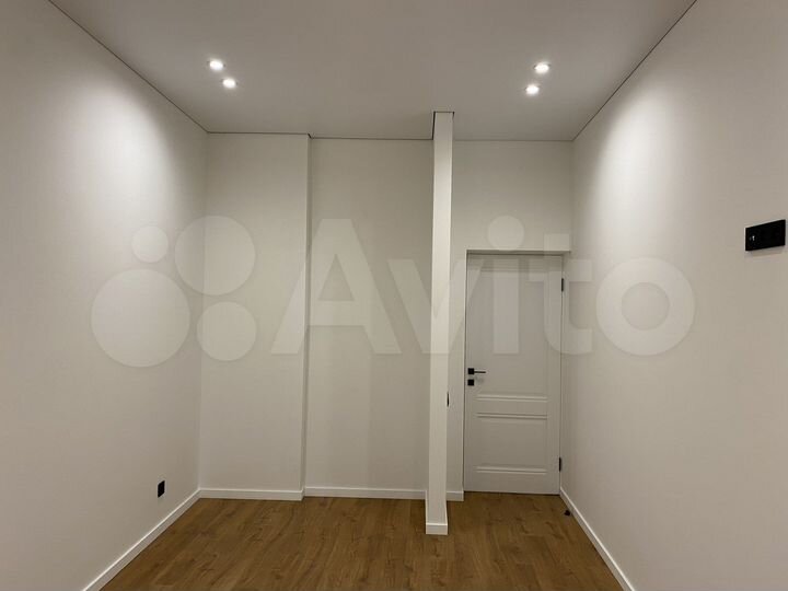 2-к. квартира, 52 м², 2/2 эт.