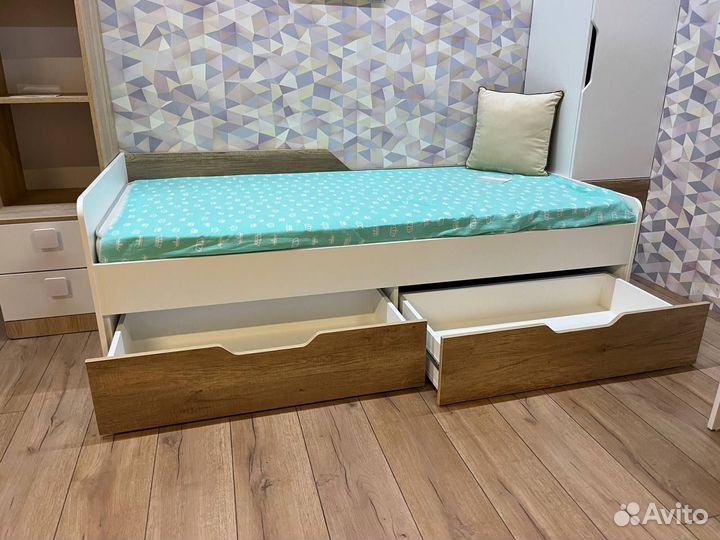 Односпальная кровать 90х190 с ящиками Лайт Лофт