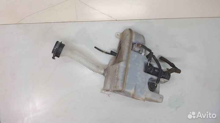 Бачок омывателя Lexus IS, 2006