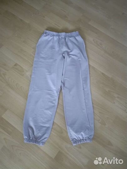 Новый спортивный костюм р.50-52