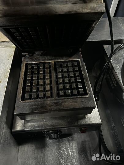 Вафельница