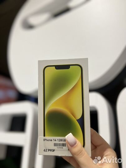 iPhone 14, 128 ГБ