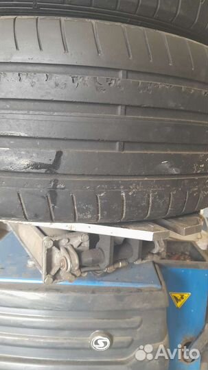 Dunlop D87M 245/45 R18