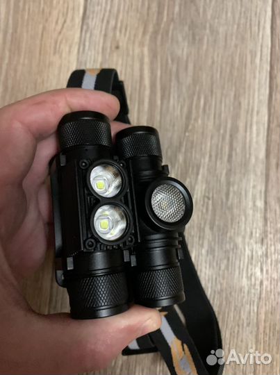 Фонарь Boruit D10