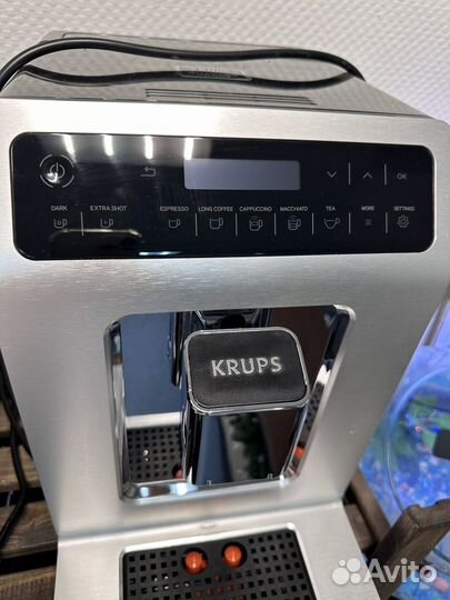 Кофемашина Krups EA891C Evidence, хром/черный