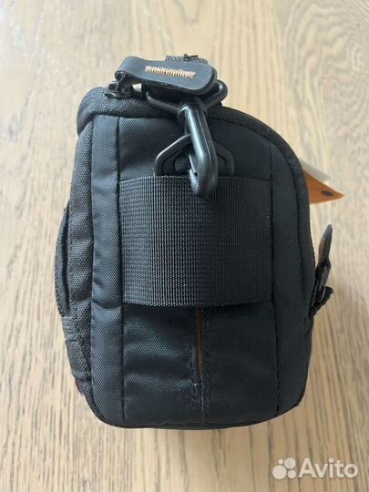 Сумка для камеры Lowepro Apex 100 AW