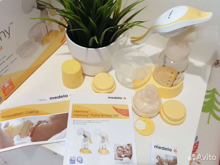 Молокоотсос medela ручной с соской Calma