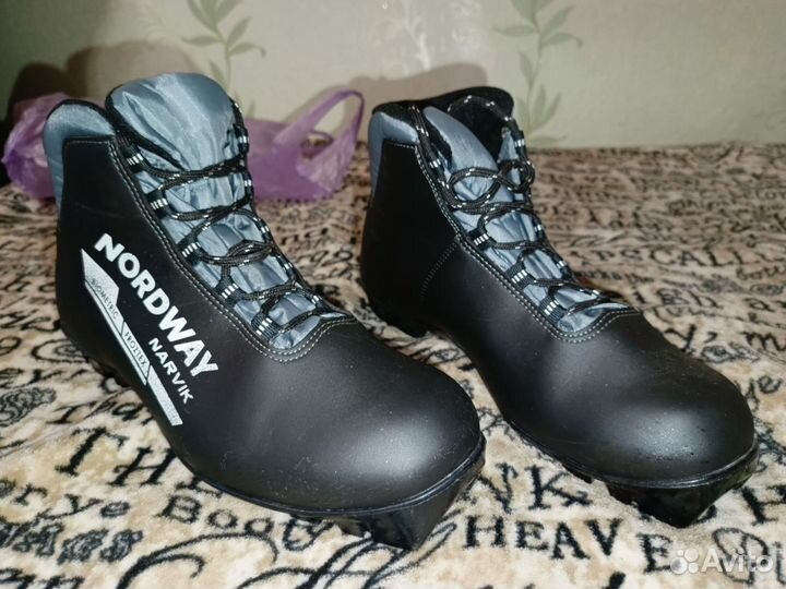 Лыжные ботинки 44 размер Nordway