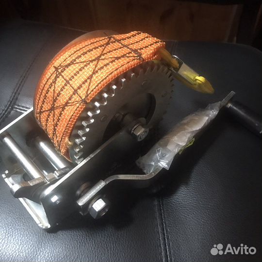 Лебедка ручная сэд-вад с лентой 8 м