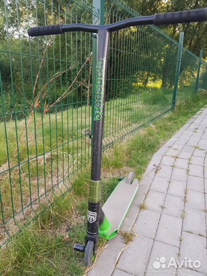 Самокат Mongoose rise 100 PRO freestyle scooter