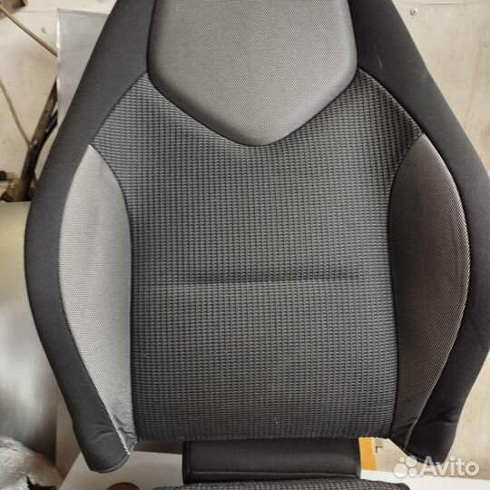 Сидение пежо308. Ремкомплект