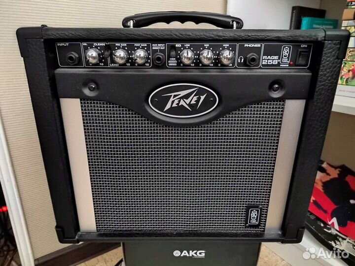 Комбоусилитель Peavey rage 258