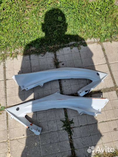 Yamaha r6 пластик разный оригинальный 06-16г