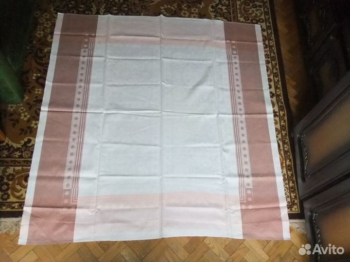 Скатерти лён натуральный СССР и вязанная крючком