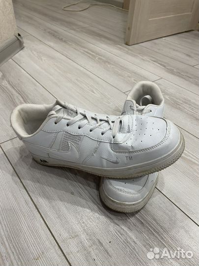 Кроссовки nike