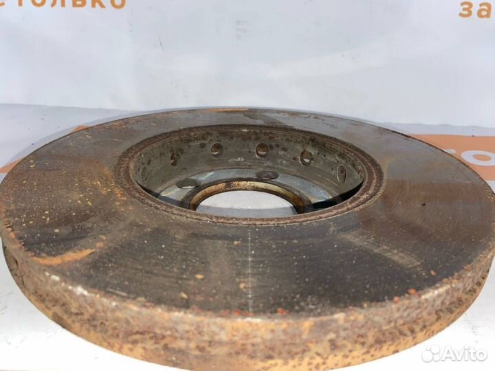 Диск тормозной передний Volkswagen Polo 4 2004