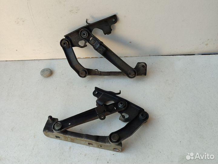 Петли капота mercedes w219