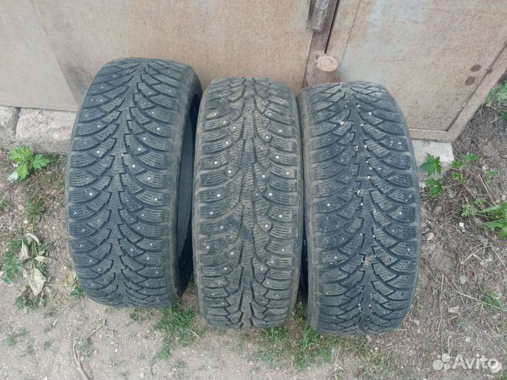 Nokian Tyres Hakkapeliitta 4 205/50 R17 92