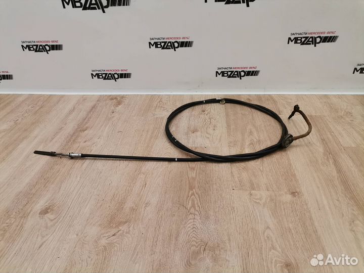 Трос стояночного тормоза Mercedes W164 ML 164